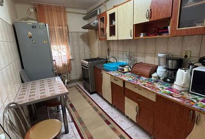 Apartament cu 3 camere de vanzare în Cugir - 5