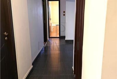 SOARELUI - ETAJ 3 - BLOC IZOLAT - 3 CAMERE - 2 BAI - 2 BALCOANE - CENTRALA PROPR - 4