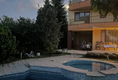 Vila SUPERBA 13-17 camere cu ponton privat si vedere la lac - 7