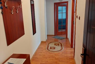 Apartament cu 2 camere decomandat în Unirii Sud
