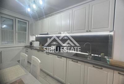 Apartament de inchiriat, cu 2 camere- zona Centrala, mobilat si utilat - 11