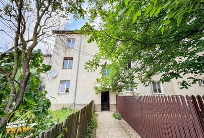 FILM! Apartament 2 camere,decomandat,cu garaj,1.400 mp teren,Let,Covasna - 1