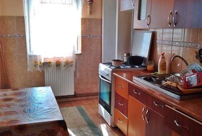 Apartament 4 camere, 2 bai, zona Gemenii - 1