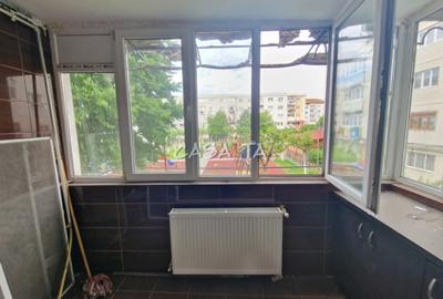 Apartament 3 camere ,situat in Rovinari, Aleea Zorilor - 19