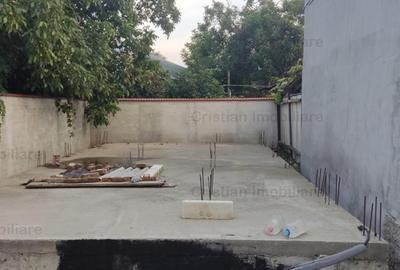 Teren intravilan zona Maternitatii 222 mp, proiect+fundatie vila P+1 - 8