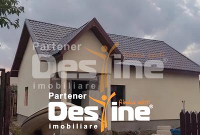 Casă individuală cu 3 camere în Bragadiru