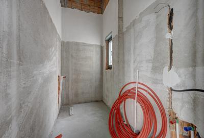 Casa se preda finisata - 4 bai -3 dormitoare - curte - parcare - metrou Păcii - 11