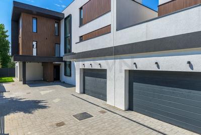 REV2004888 Vila deosebita I Erou Iancu Nicolae - 27