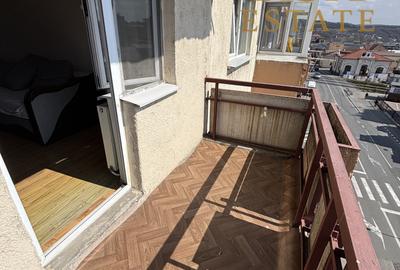 Apartament cu 2 camere de vanzare zona centrala Ramnicu Valcea, etaj 4 - 3