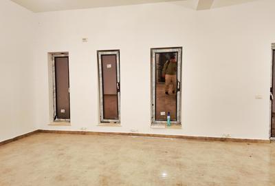 Vindem vila in Navodari in zona de vile - 1