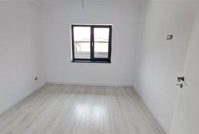 Casa 4 camere Rediu,2 bai, Incalzire pard - 9