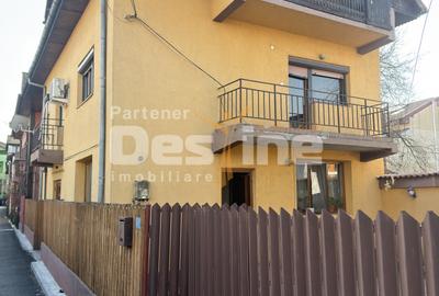 Casa P+1+M, în Rovine, zona linistita - 1