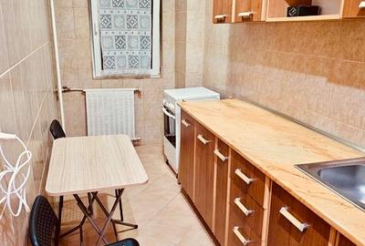 Garsoniera Mall Vitan, 10 minute de metrou, mobilată si utilată complet, libera - 4