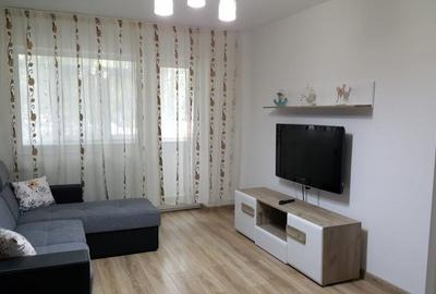 Apartament cu 2 camere decomandat, mobilat în Tomis Nord