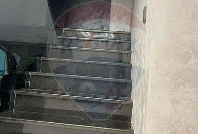 Casă / Vilă cu 6 camere de vânzare - 11