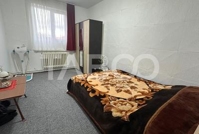 Apartament 4 camere  la casa cu curte pivnita zona Lazaret Sibiu - 13