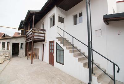 Casă cu 7 camere în Poiana Țapului