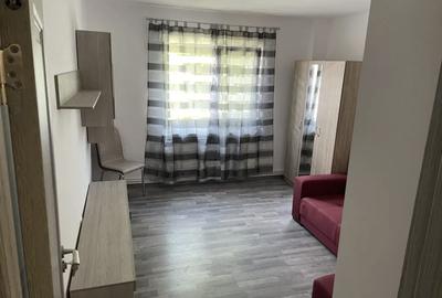 Garsoniera Astra ,decomandata,etajul 1,mobilata,71500 Euro - 1