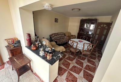 Apartament cu 4 camere decomandat, mobilat în Gară