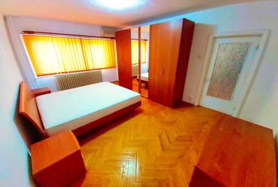 Apartament cu 4 camere, decomandat, situat în ZONA CENTRALĂ UNIRII. - 1