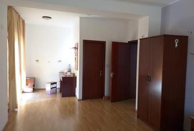 Pensiune Horezu Valcea 2007, 964 const si teren 1461 mp, pretul 550 000 euro neg - 9