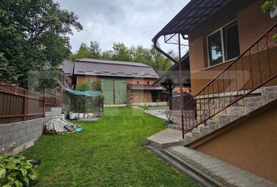 Casă individuală cu 5 camere în Exterior Vest