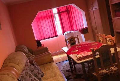 Apartament 3 camere etaj 1 la strada Imparat Traian - 1