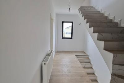 Vilă elegantă cu 5 camere si 3 bai + mansarda + garaj  – Zona Cristalului - 16