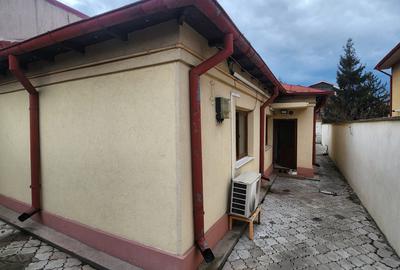 Casă individuală cu 3 camere în Coiciu