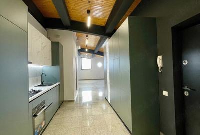 Apartament cu 3 camere decomandat în Străulești