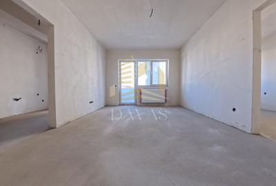 Apartament cu 2 camere semidecomandat în Florești