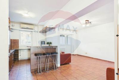 Apartament cu 4 camere decomandat în Obor