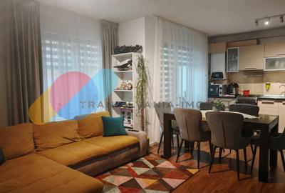 Apartament cu 3 camere semidecomandat în Florești