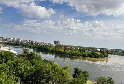 Apartament cu 4 camere, mobilat în Barbu Văcărescu