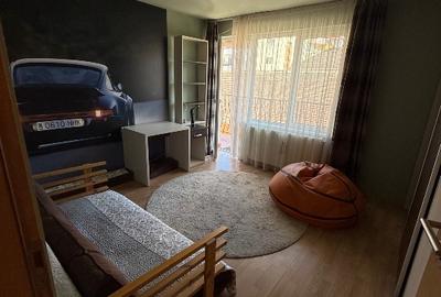 Inchiriez apartament de 3 camere, str. Gradinilor, Bistrita - 2