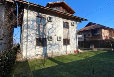 Vila cu 3 apartamente  la parter,etaj  si mansarda - 2