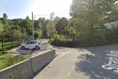 Teren Construcții intravilan de 888 mp, în Podul Vadului