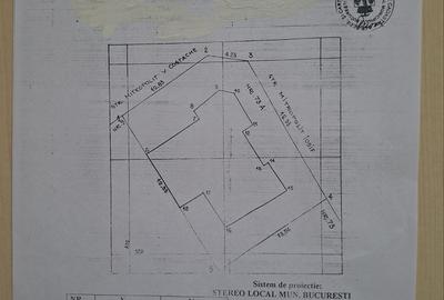 Vanzare apartament 3 camere   - in casa construita in 1945 - 2