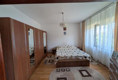 Gospodărie completă în Zăbala – Casă 150 mp (3 dormitoare, living, loc de masă, - 10