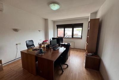 Inchiriere apartament 4 camere Cotroceni Medicina metrou Eroilor imobil 1970 - 3