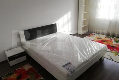 Apartament cu 2 camere decomandat, mobilat în Între Lacuri