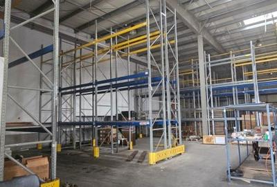 HALĂ INDUSTRIALĂ CU TEREN GENEROS - 2