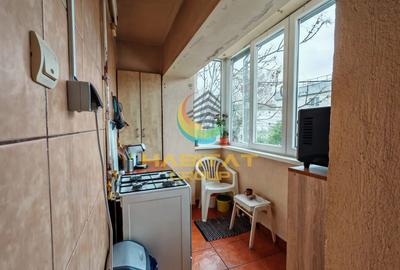 Apartament 3 camere, et 1, centrala, boxa - 8