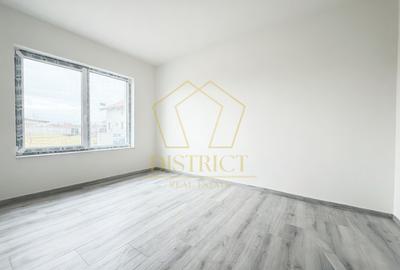 Duplex despartit prin camera tehnica, 5 camere, asfalt | Giarmata Vii - 3