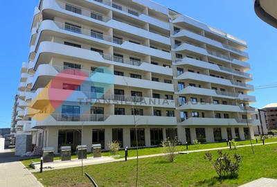 Apartament cu 3 camere semidecomandat în Florești