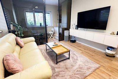 De vanzare Apartament 3 camere Granvia Lujerului - 2