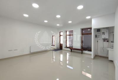 Spatiu comercial cu 2 incaperi | Tavan Inalt | Finisat | Ultracentral - 3