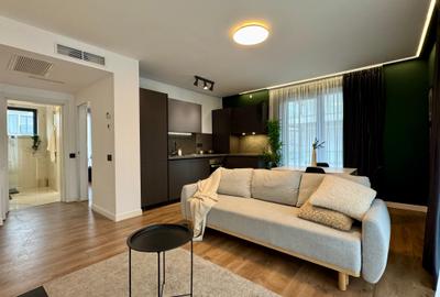 Apartament cu 2 camere semidecomandat, mobilat în Iancu Nicolae