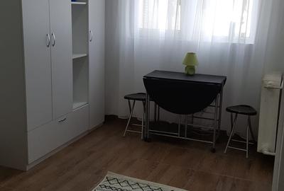 Alba Iulia - Moise Nicoara, garsoniera, 20 mp, mobilata si utilata - 1