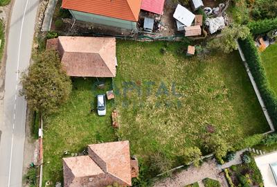 Vanzare teren plat! Gheorghieni! Strada Principala! - 2